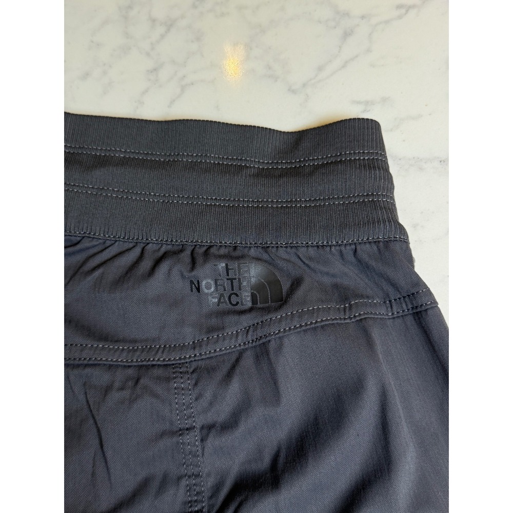 The North Face Aphrodite 2.0 Capri Pants Gray Hiking Cropped Womens Medium - Picture 9 of 11